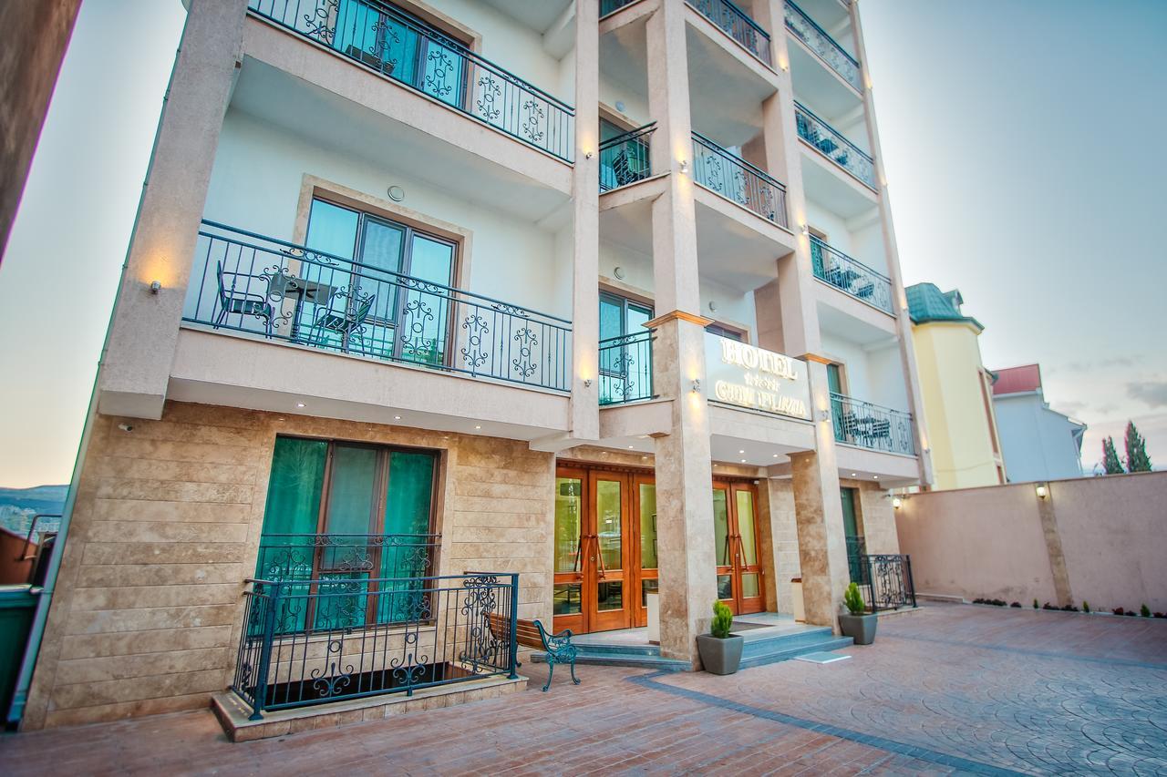 Hotel Gtm Plaza Tbilisi Exterior foto
