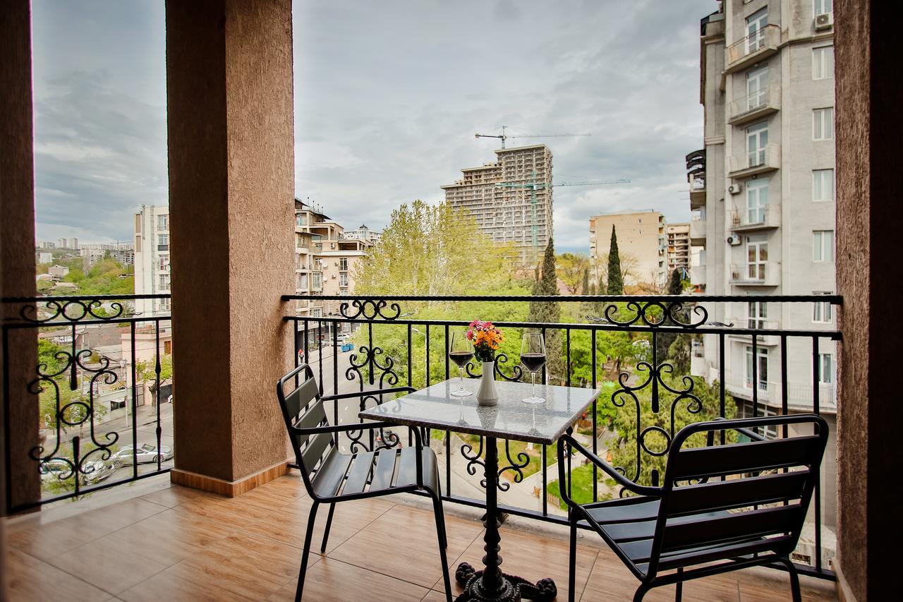 Hotel Gtm Plaza Tbilisi Exterior foto